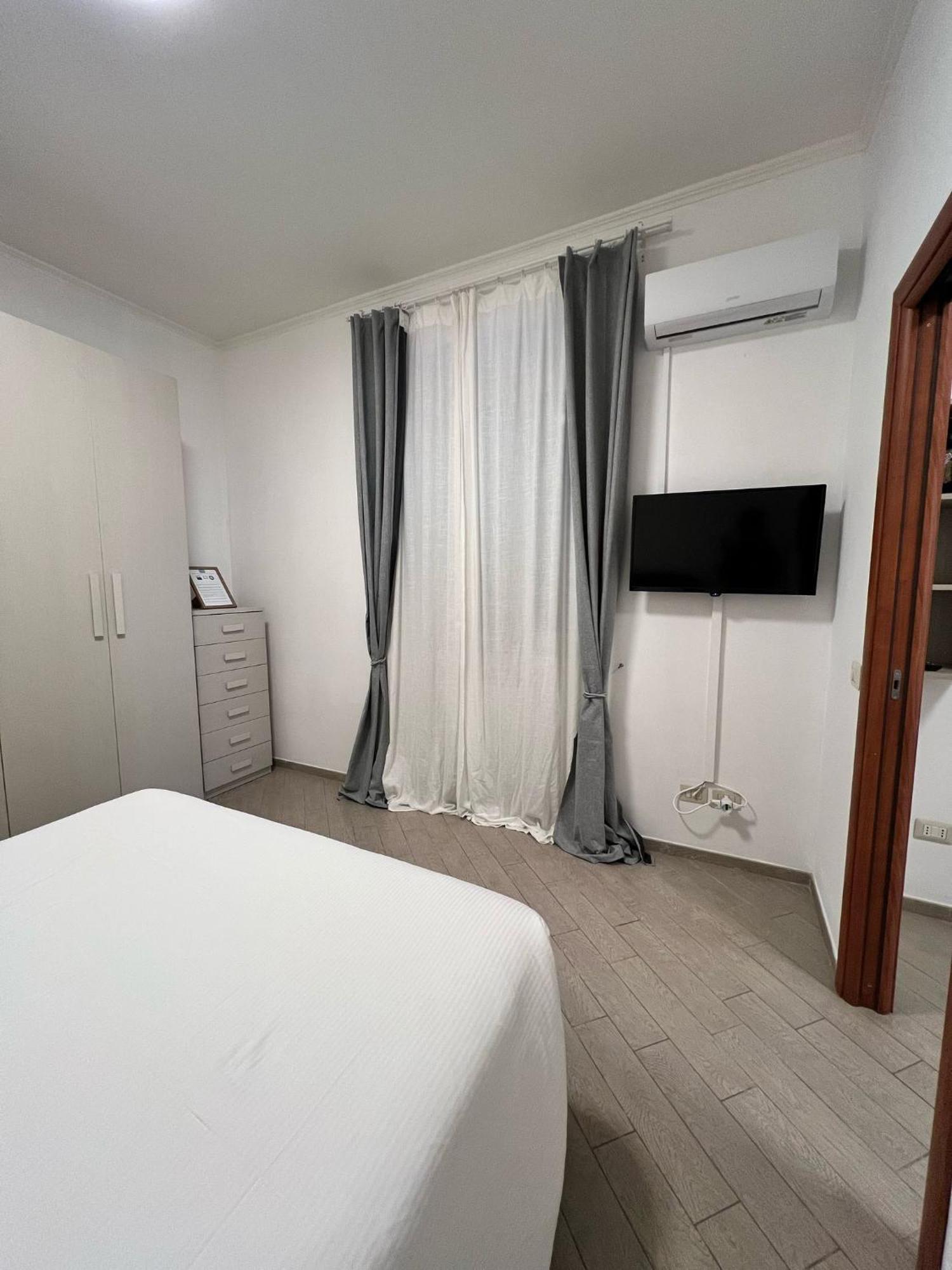 Apartamento Roma Chic Residenza Gemelli Exterior foto